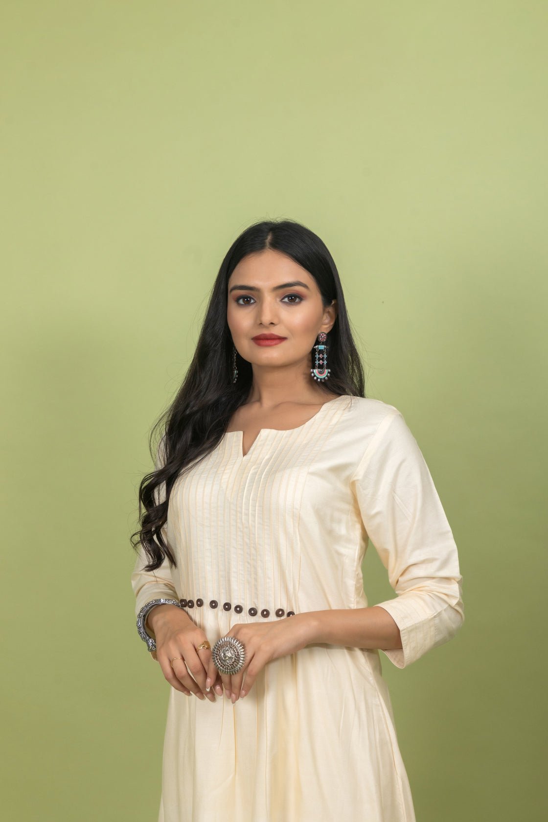 Exquisite Vritti Kalamkari Ensemble - Image 3