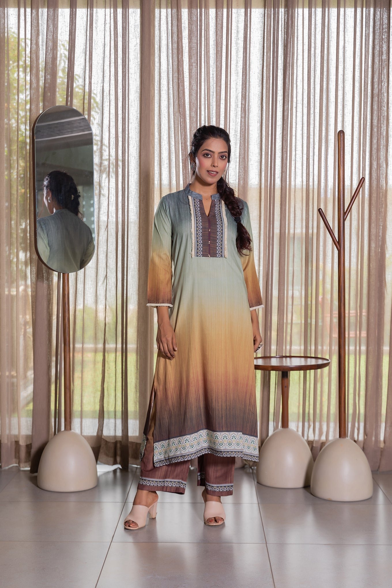 Stylish Chhaap Kurta Ensemble