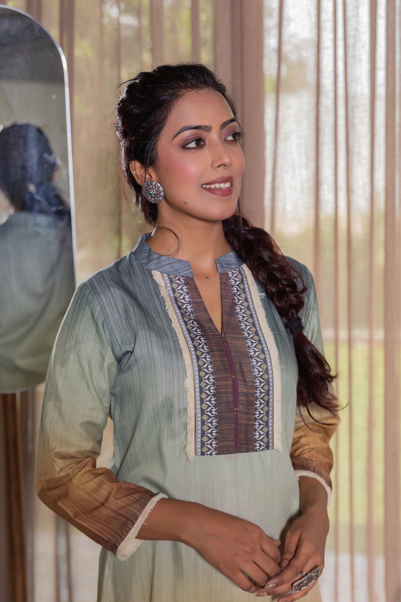 Stylish Chhaap Kurta Ensemble - Image 2