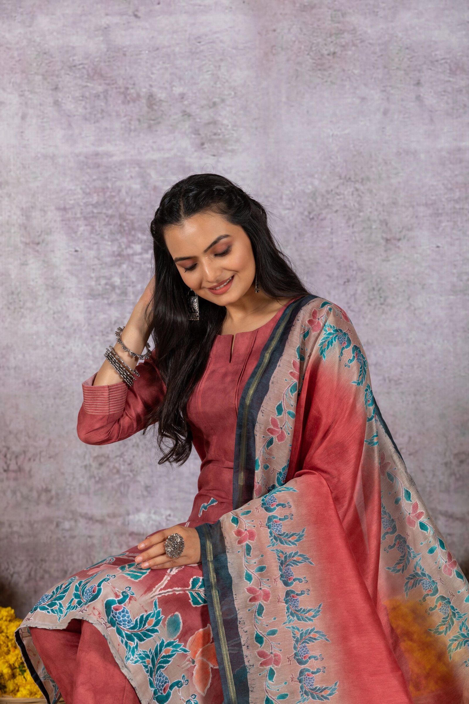 Elegant Shreesha Pichwai Suit Set for Timeless Style - Image 5