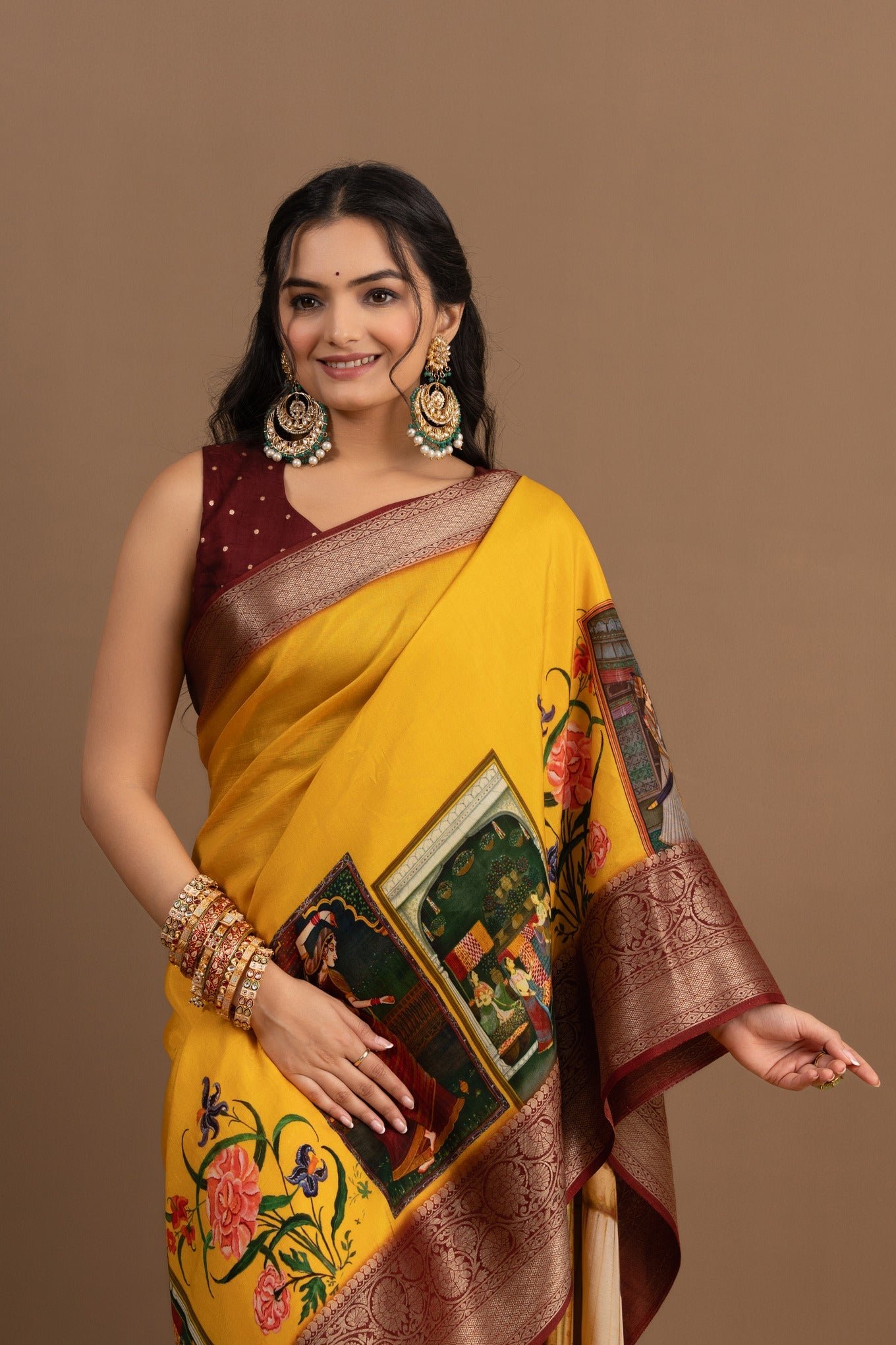 Exquisite Roopvati Sunehri Saree: Embrace Elegance and Tradition - Image 2