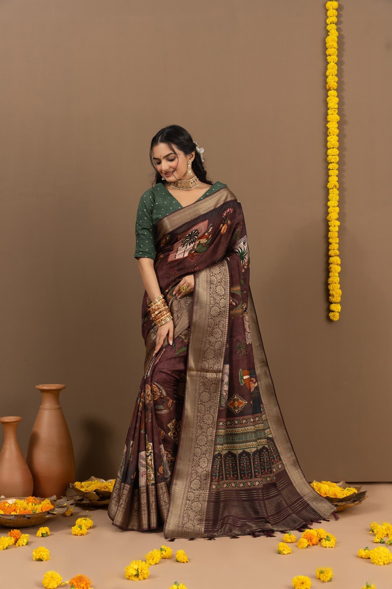 Exquisite Tanvi Traditional Saree
