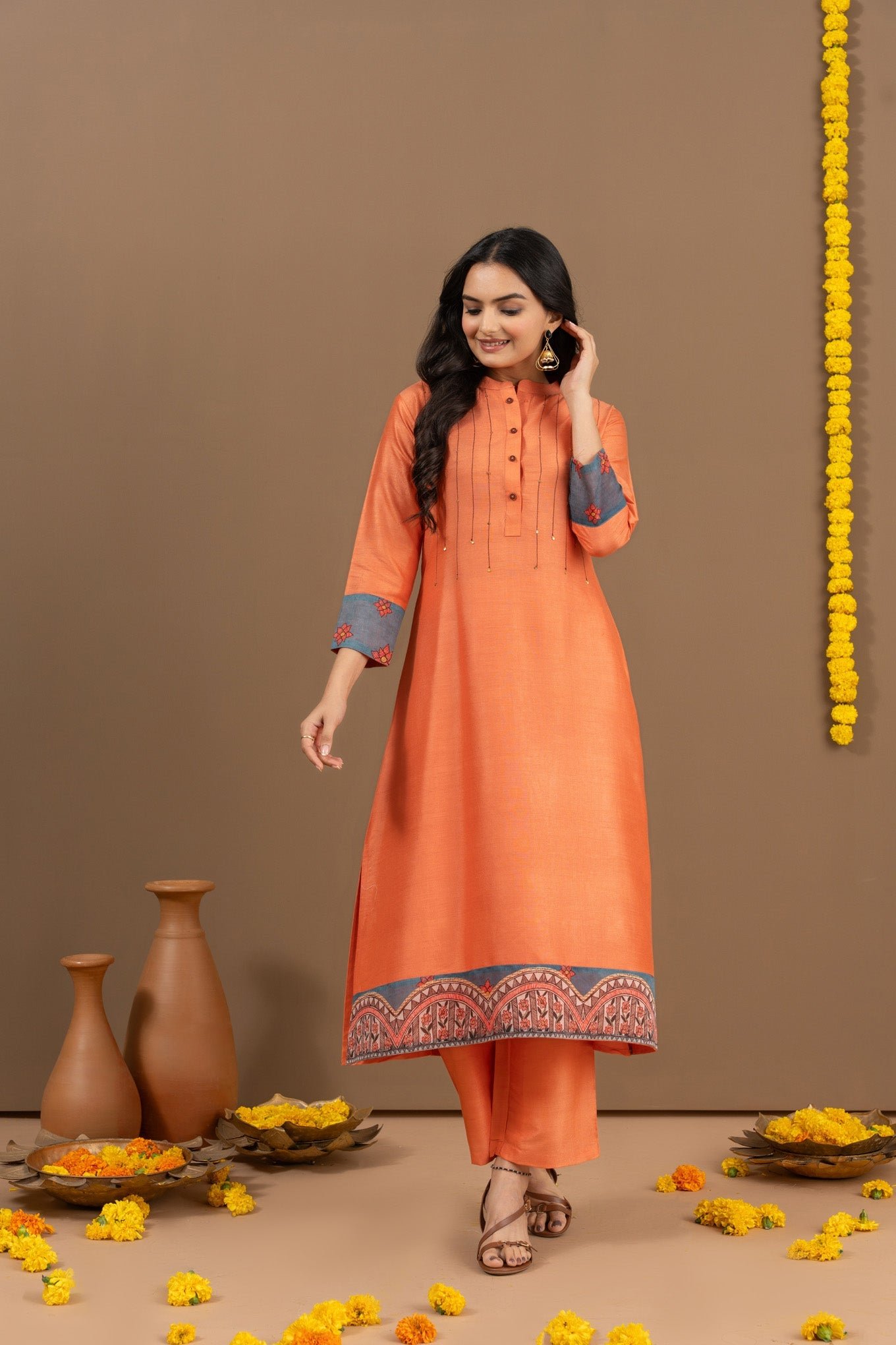 Divyani Radiance Elegance Suit Set - Image 2