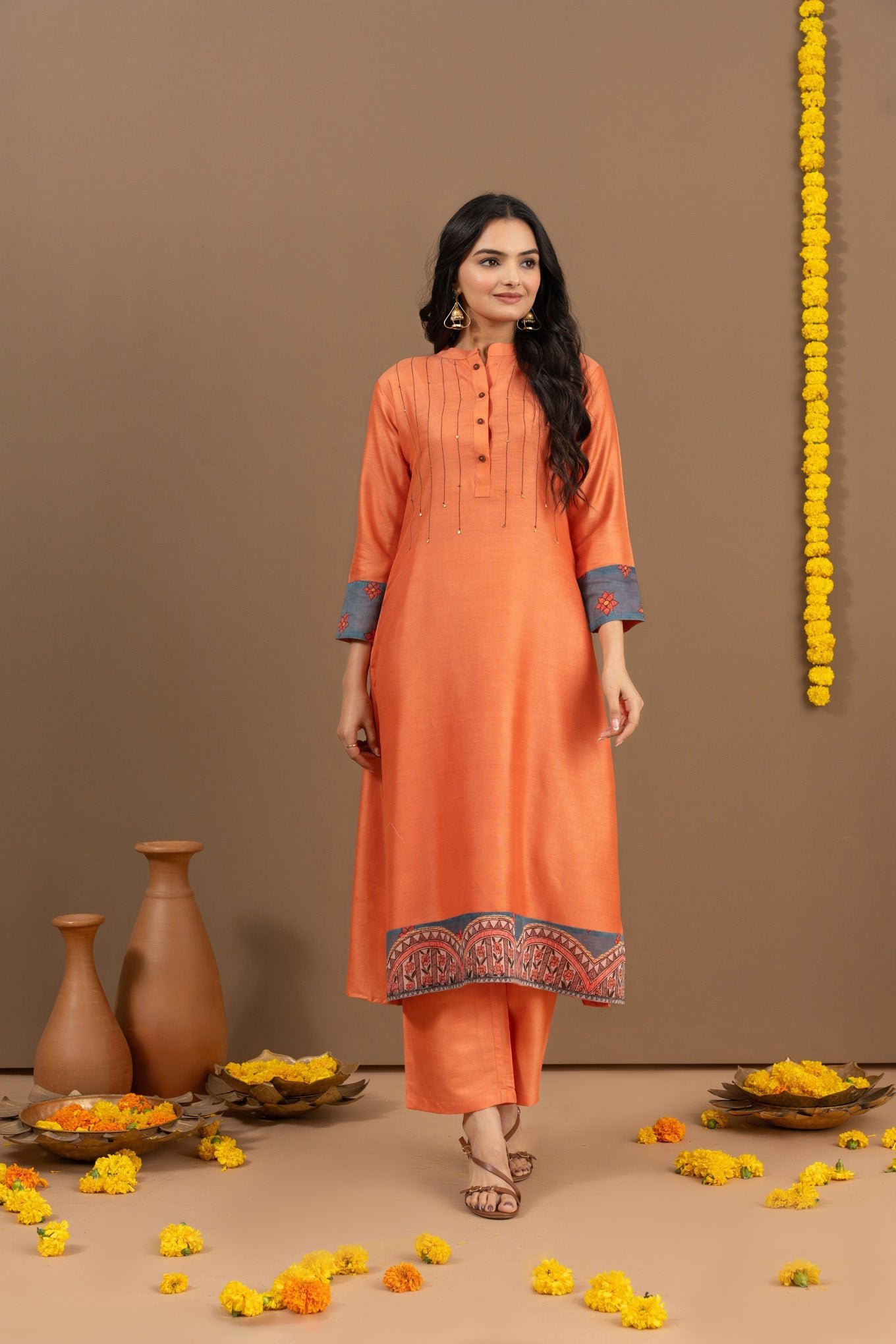 Illuminate Your Style with the Divyani Radiance Suit Set - Image 3