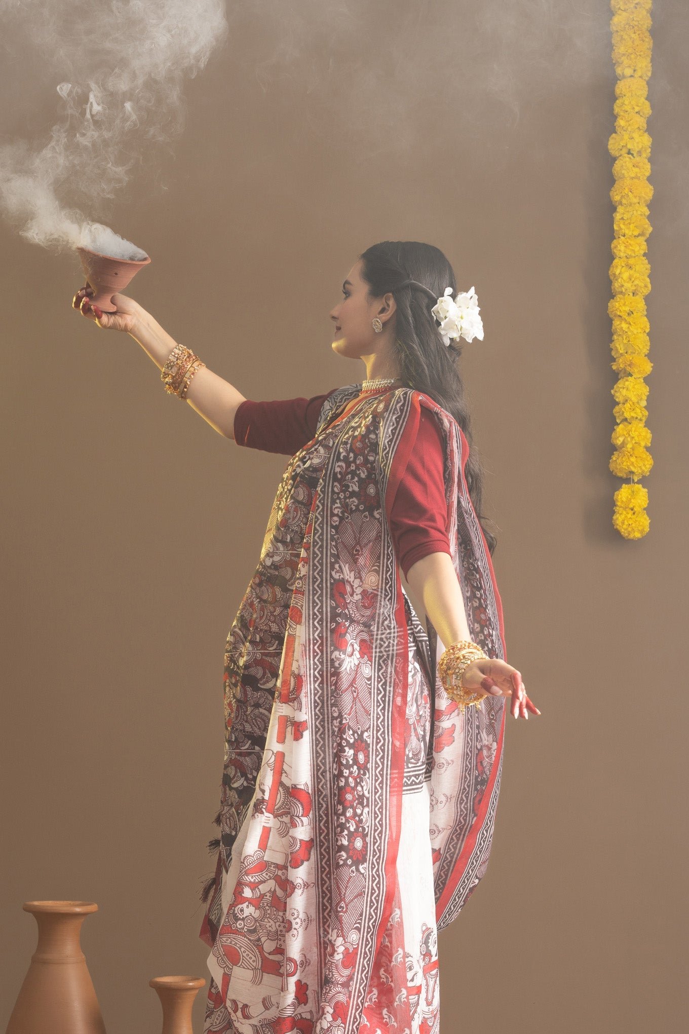 Enchanting BishnuPriya Divine Saree - Image 6