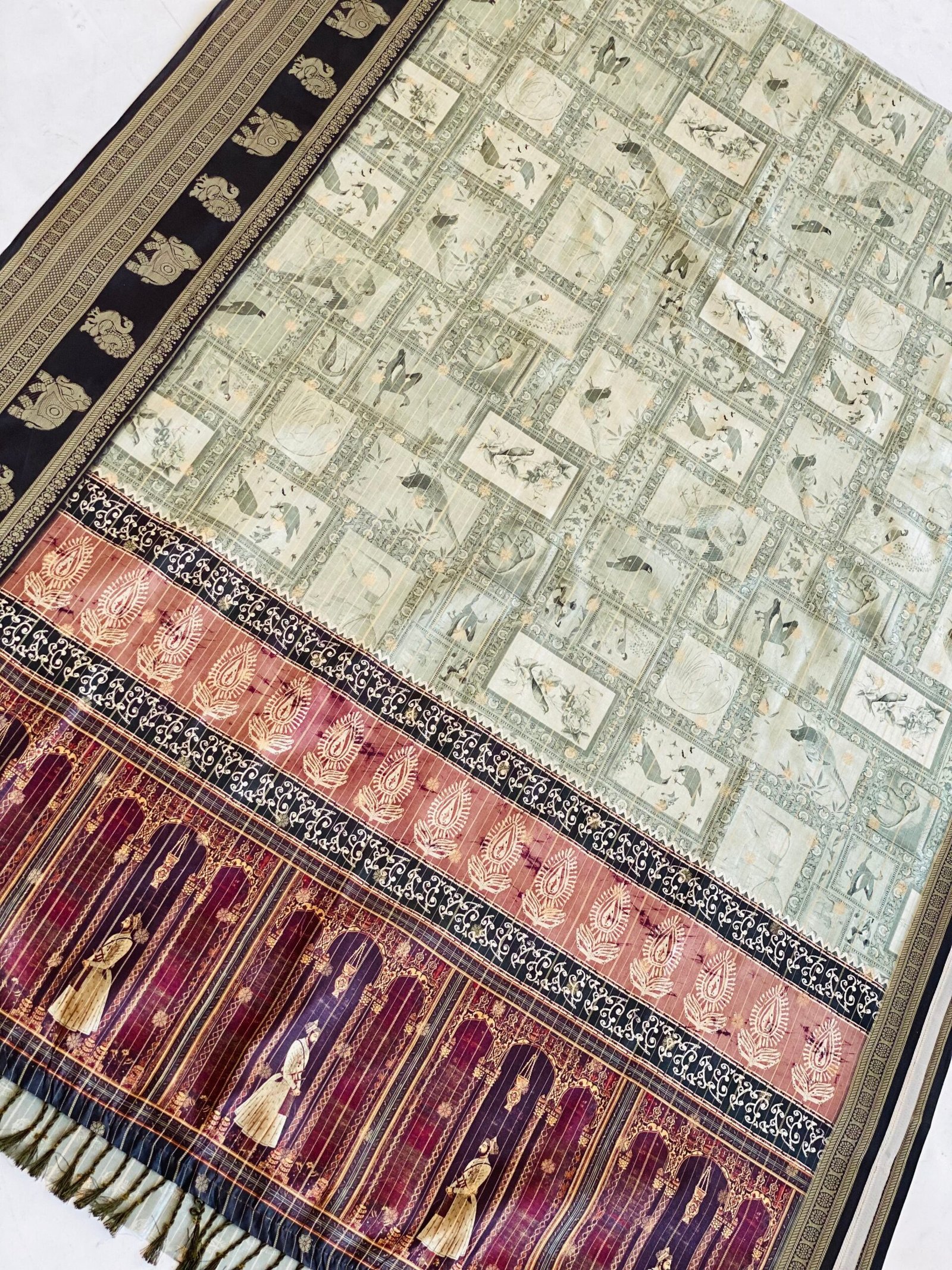 Elegant Royal Bloom Handcrafted Block Print Saree - Image 2