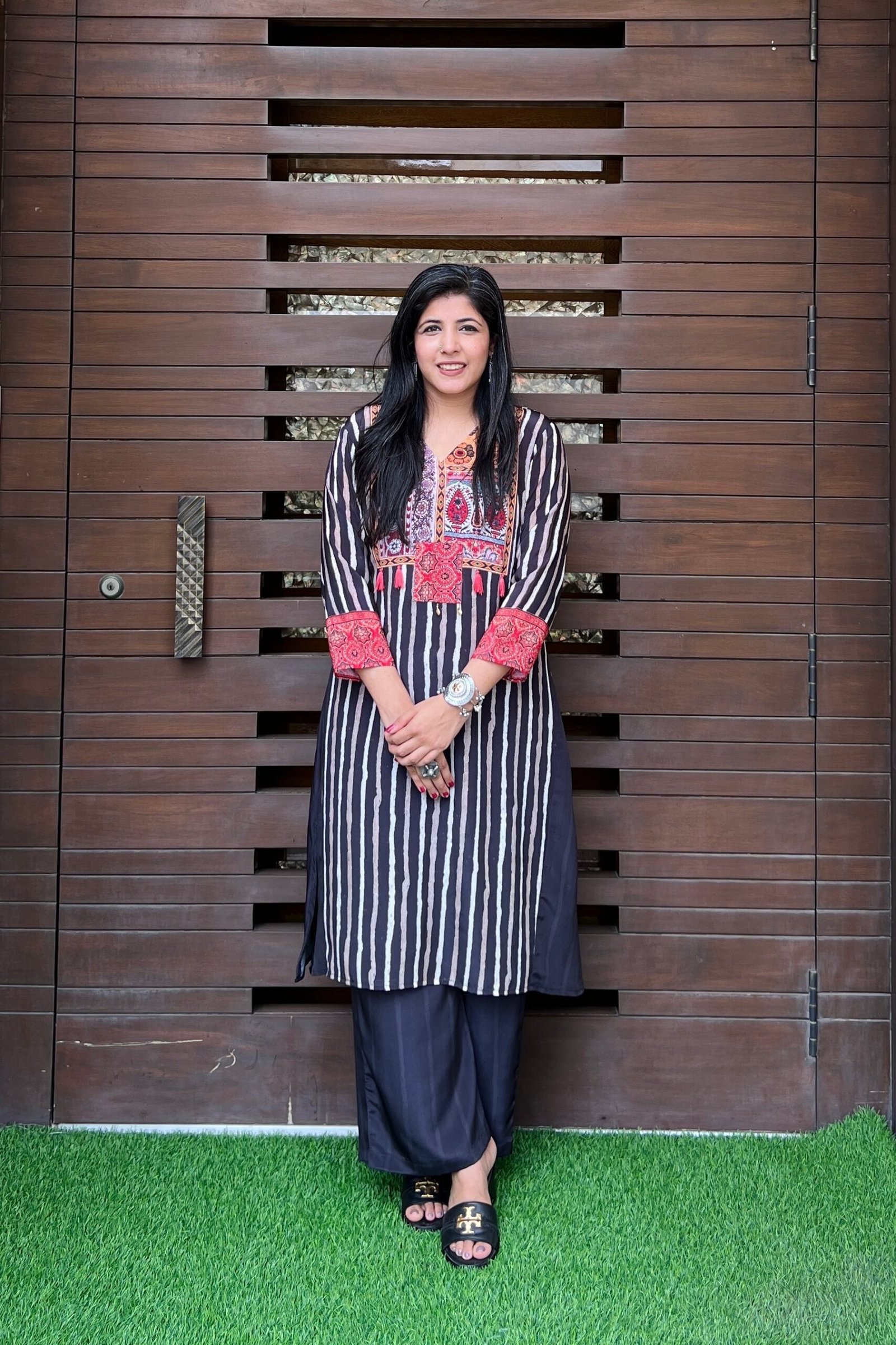 Elegant Black Shadow Kurta Ensemble