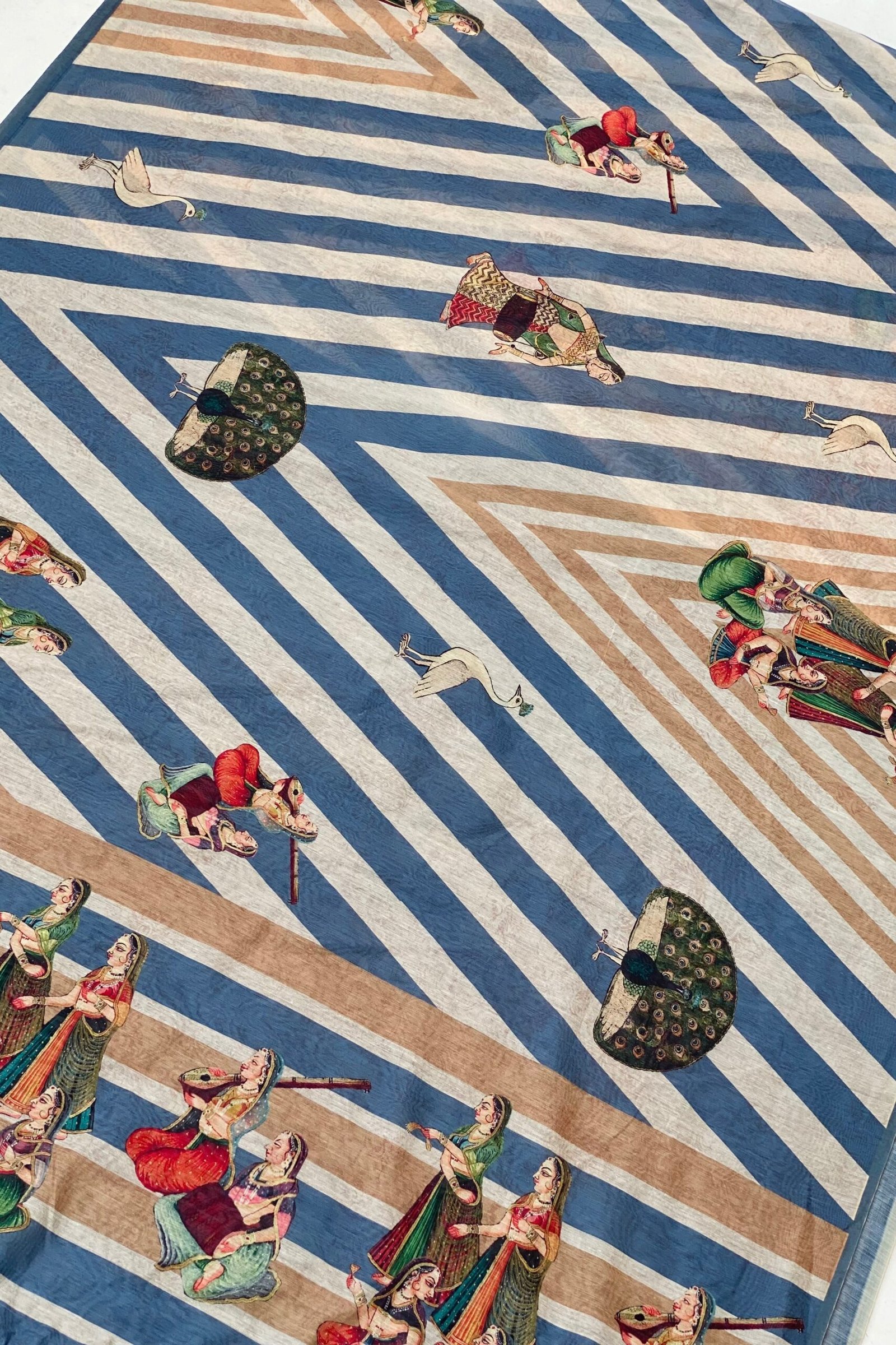 Elegant Gopi Blue Striped Saree for Timeless Style - Image 5