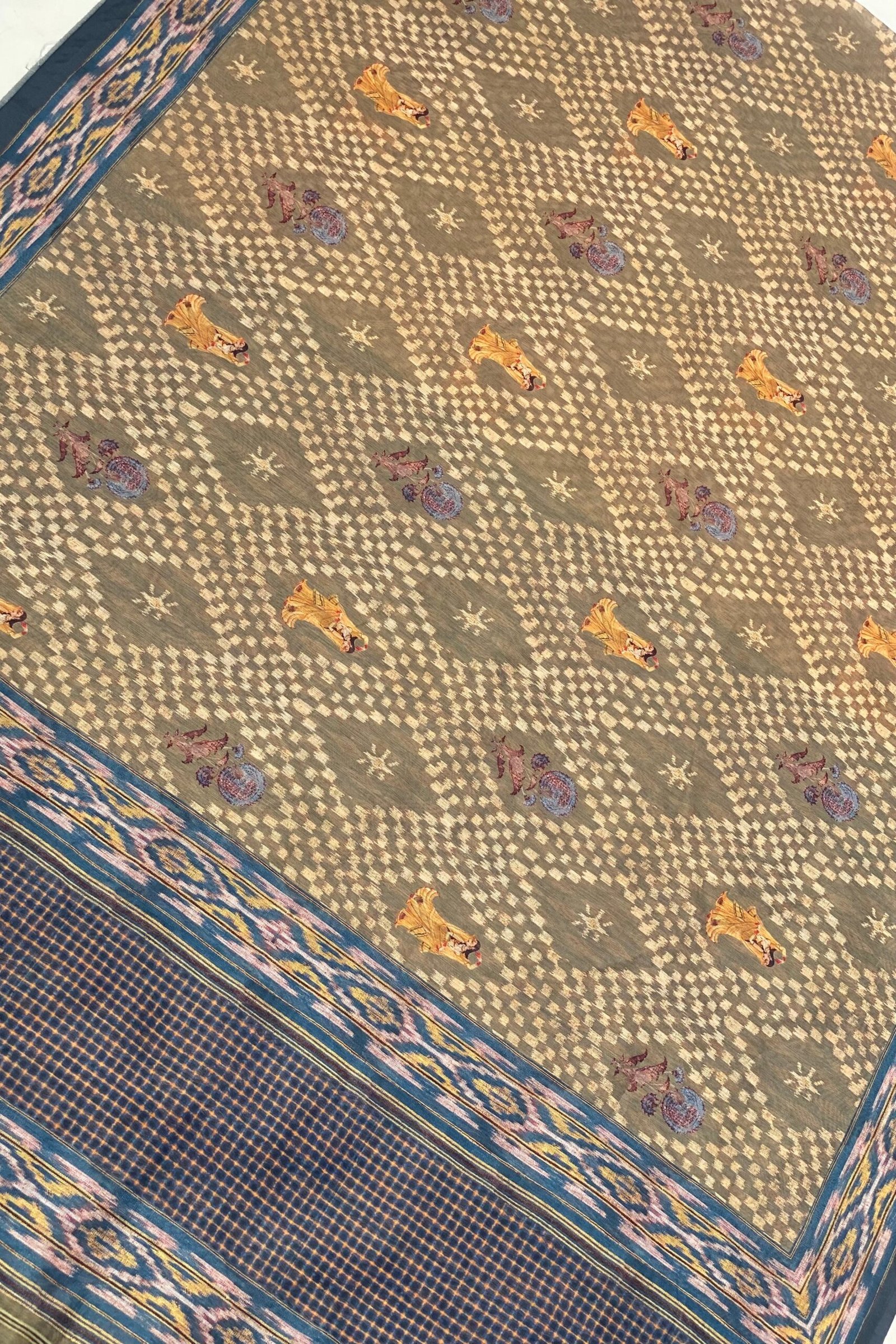 Elegant Green Bandhej Saree by Sitarika - Image 6