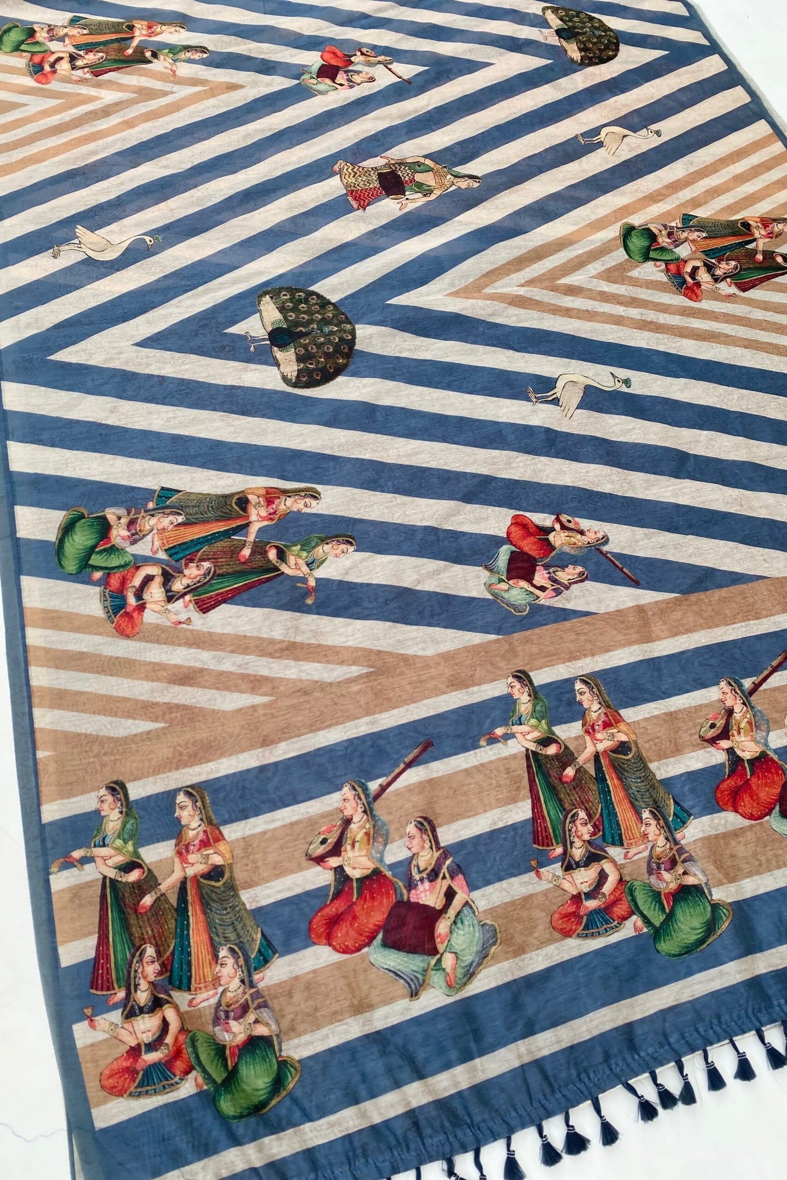 Elegant Gopi Blue Striped Saree for Timeless Style - Image 2