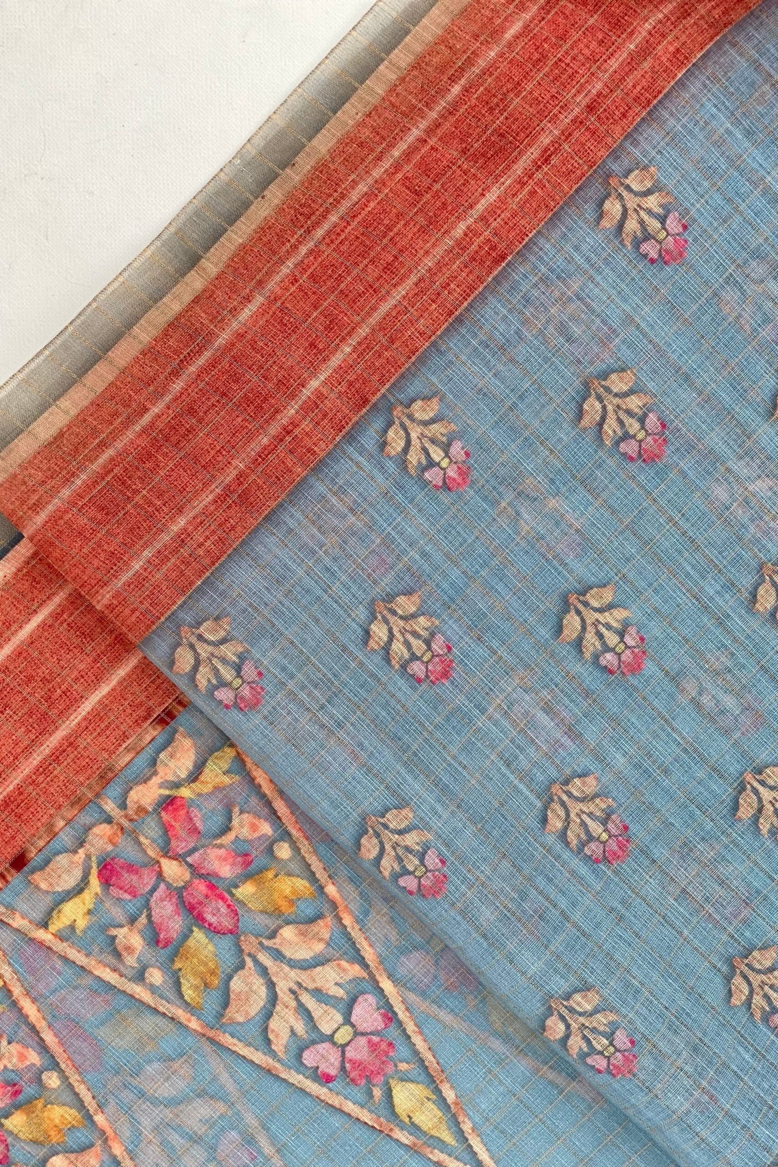 Elegantly Styled Padmashree Linen Saree - Image 8