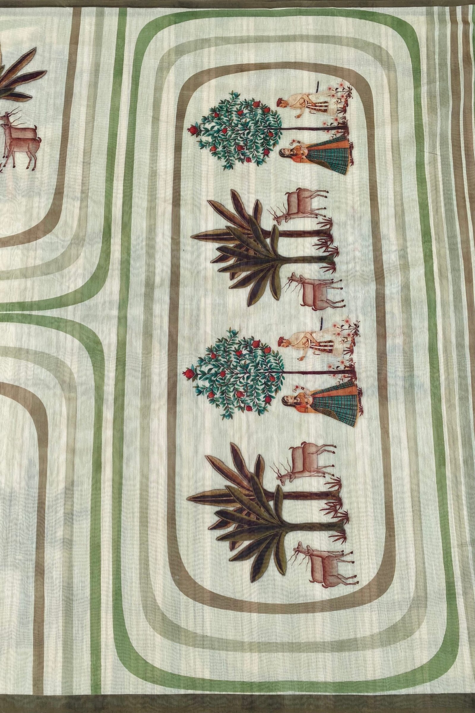 Elegantly Crafted Vasudha Vaatika Saree - Image 6