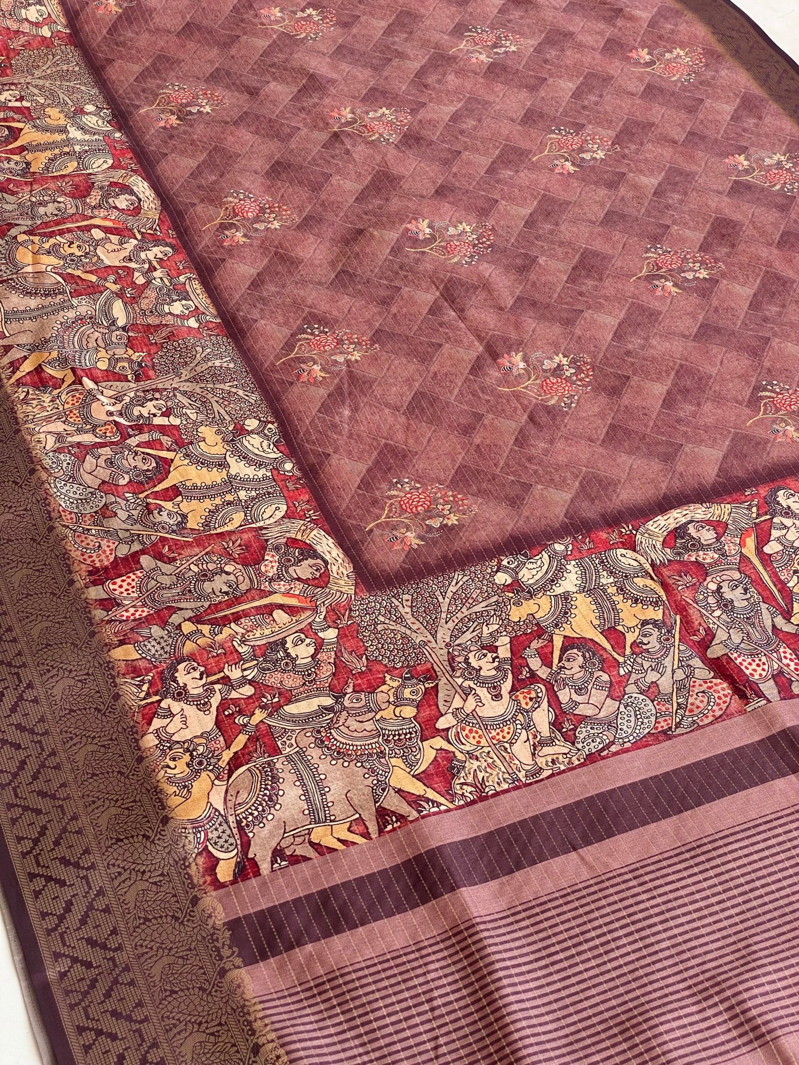 Elegant Kalpana Geometric Modern Saree - Image 4